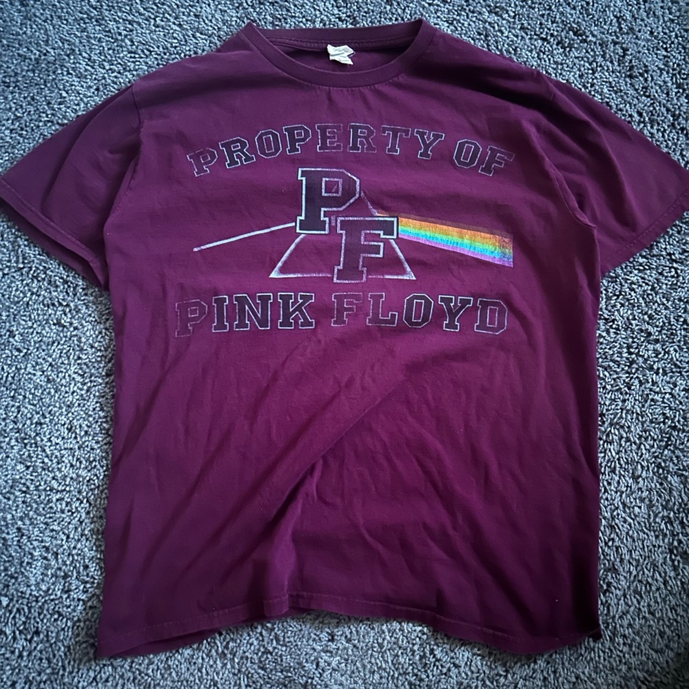 Gildan Burgundy Crew Neck Tee